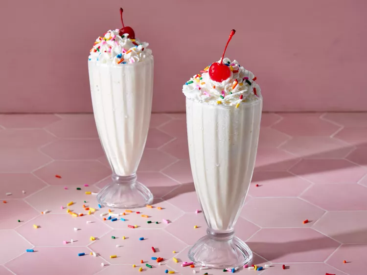 Vanilla milkshake 